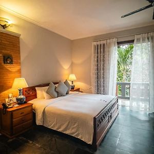 Superior Room Complimentary Hue airport shuttle bus 1 way